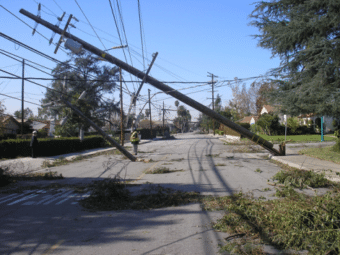 downed-power-poles